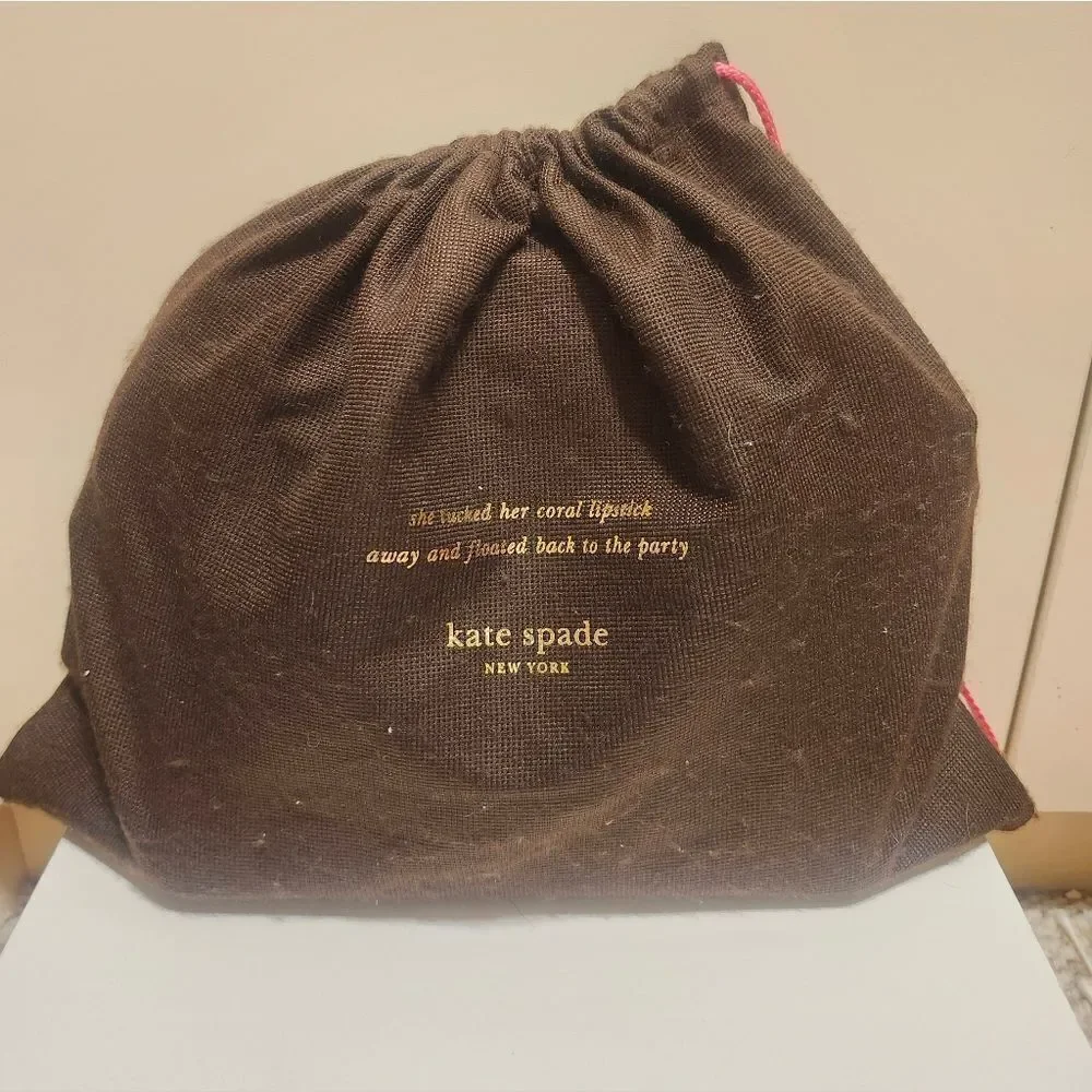 Kate Spade NY White/Nude Leather Domed Satchel/Crossbody Bag Ret.$330 w/Dustbag